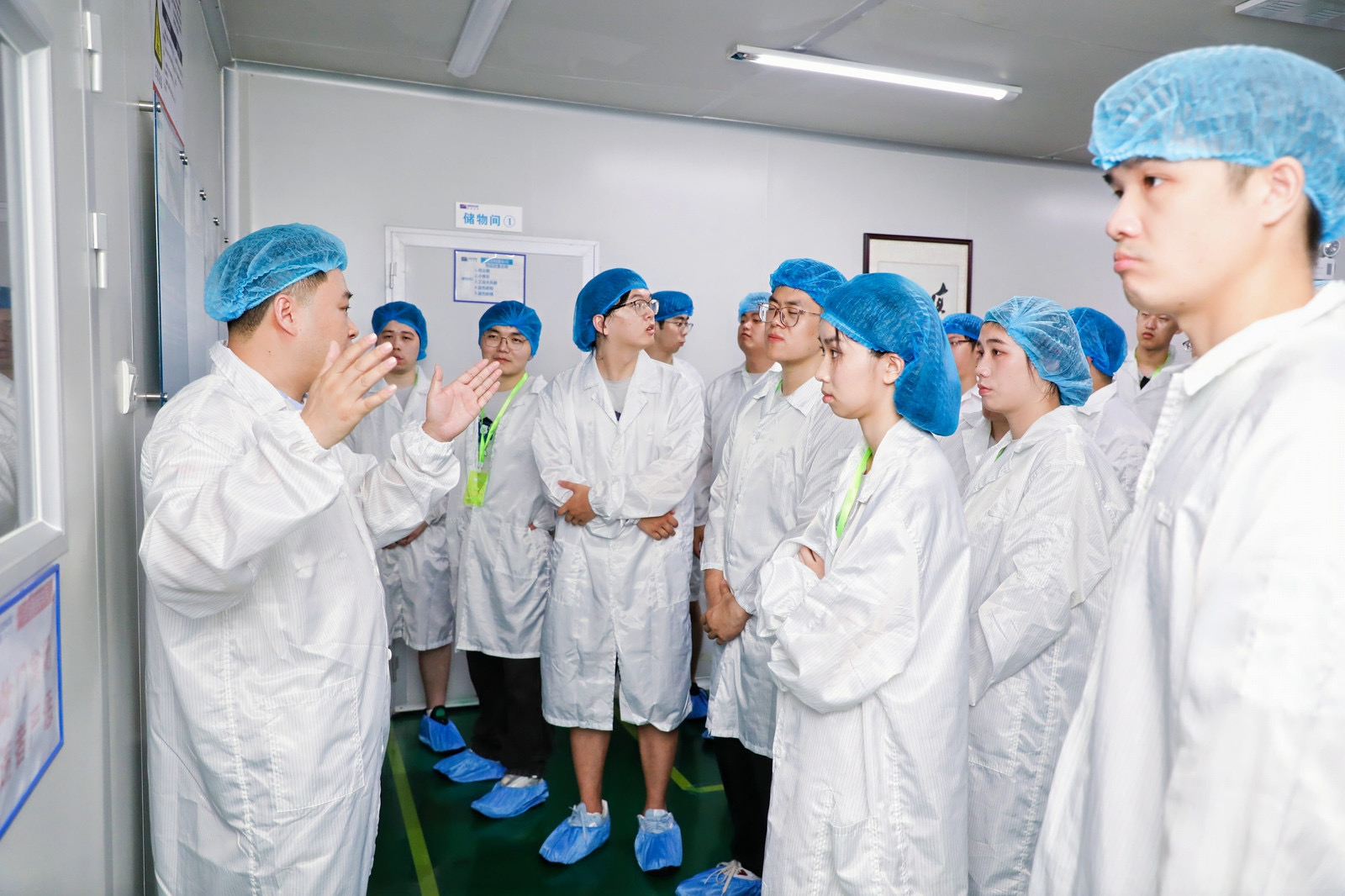 1722411457497705.jpg 1722411457497705.jpg